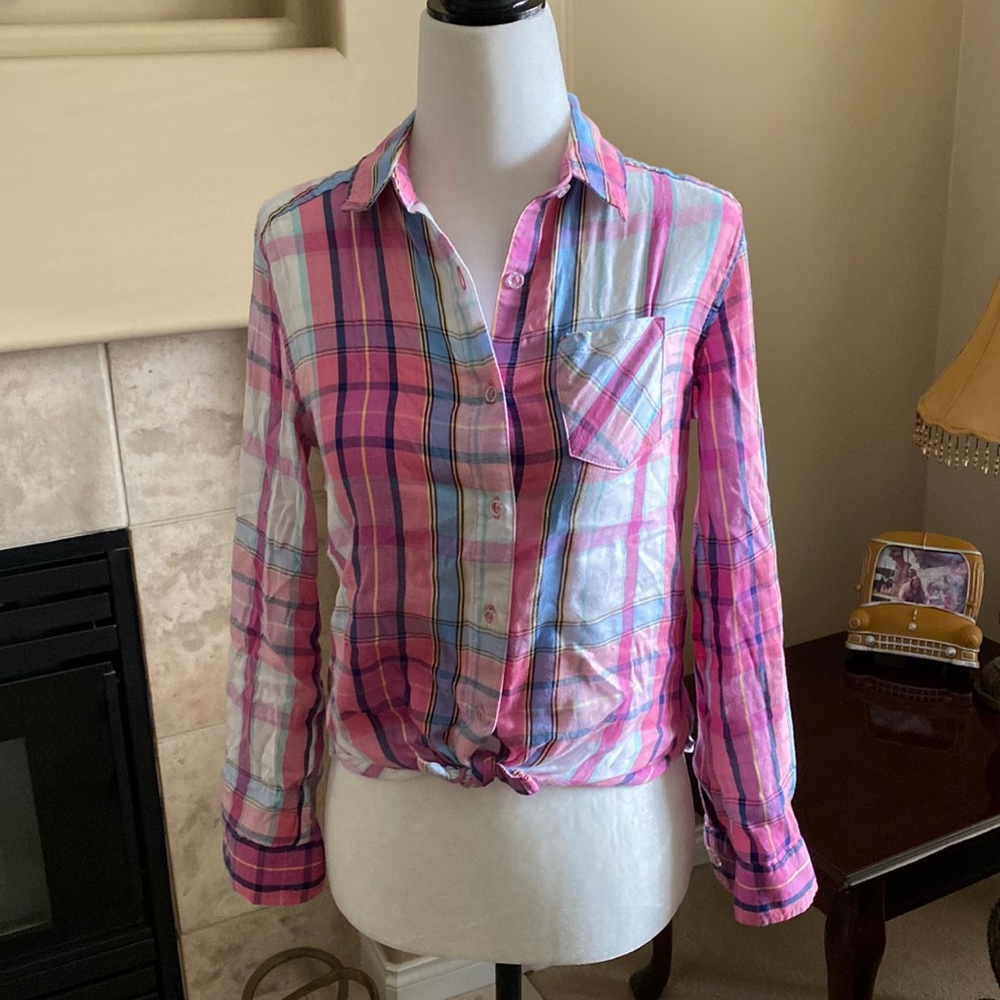 So pink plaid shirt
